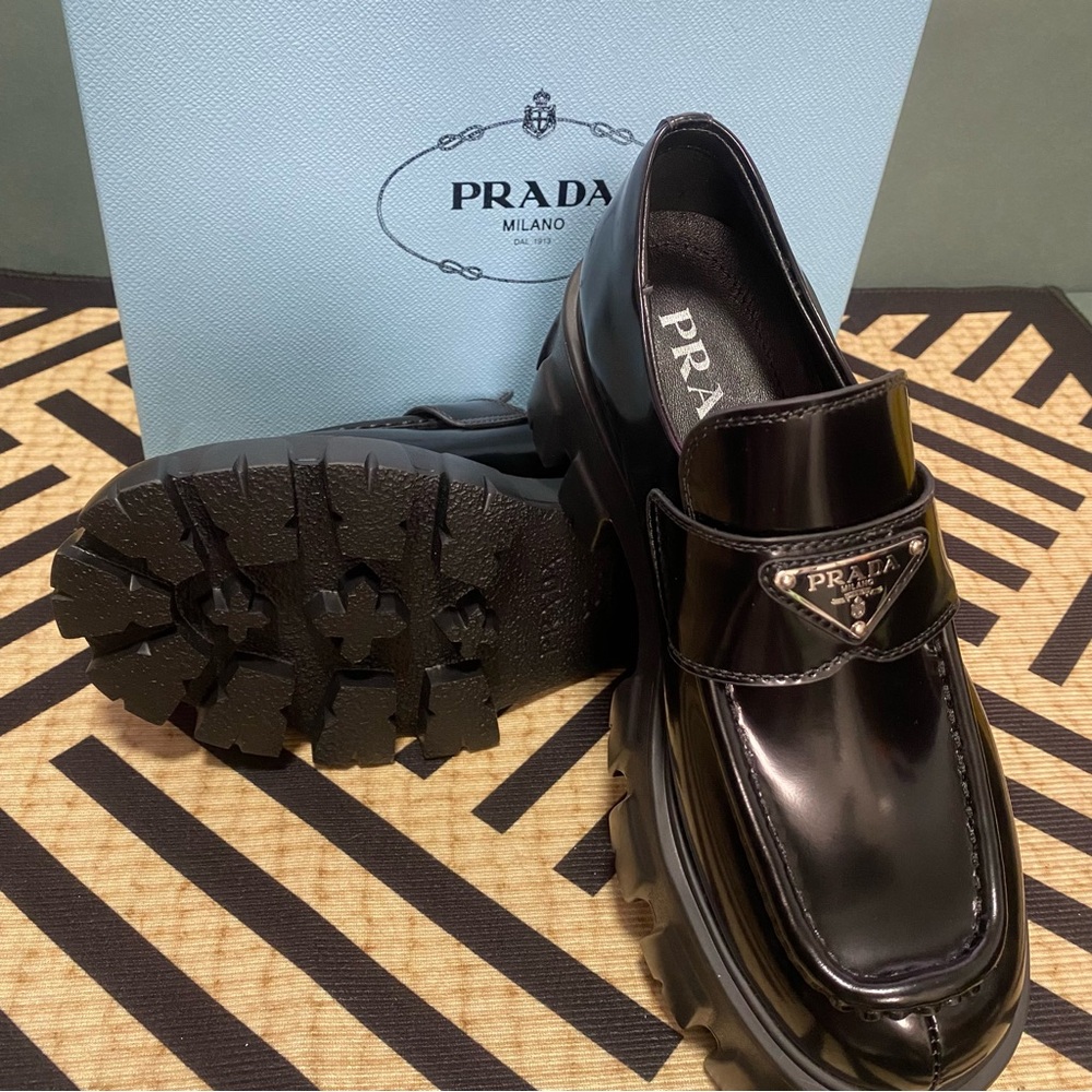 Prada Women's brown Loafers - Picture 4 of 4